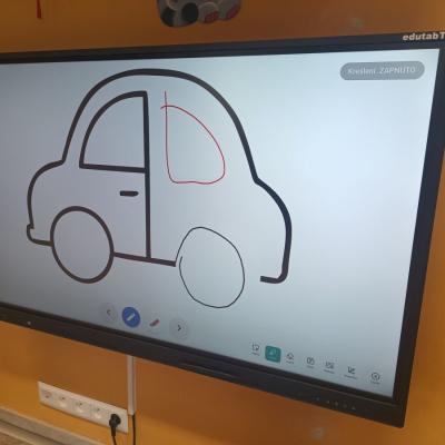 Dotykovy Monitor 55 Palcu Na Zed 2