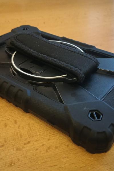 Odolny Tablet 9 Palcu 3