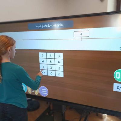 Dotykove Tabule Interaktivni Monitory 86 98 Palcu 2