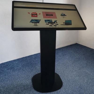 Dotykovy Informacni Kiosek 32 Palcu 11