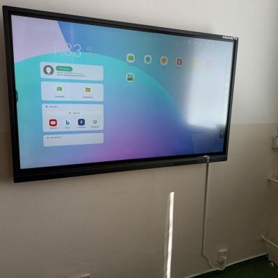Dotykovy Monitor Na Zed 55 1