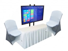 prezentace-firmy-panel-se-stolem-zidlemi-veletry-vystavy-elsaticke
